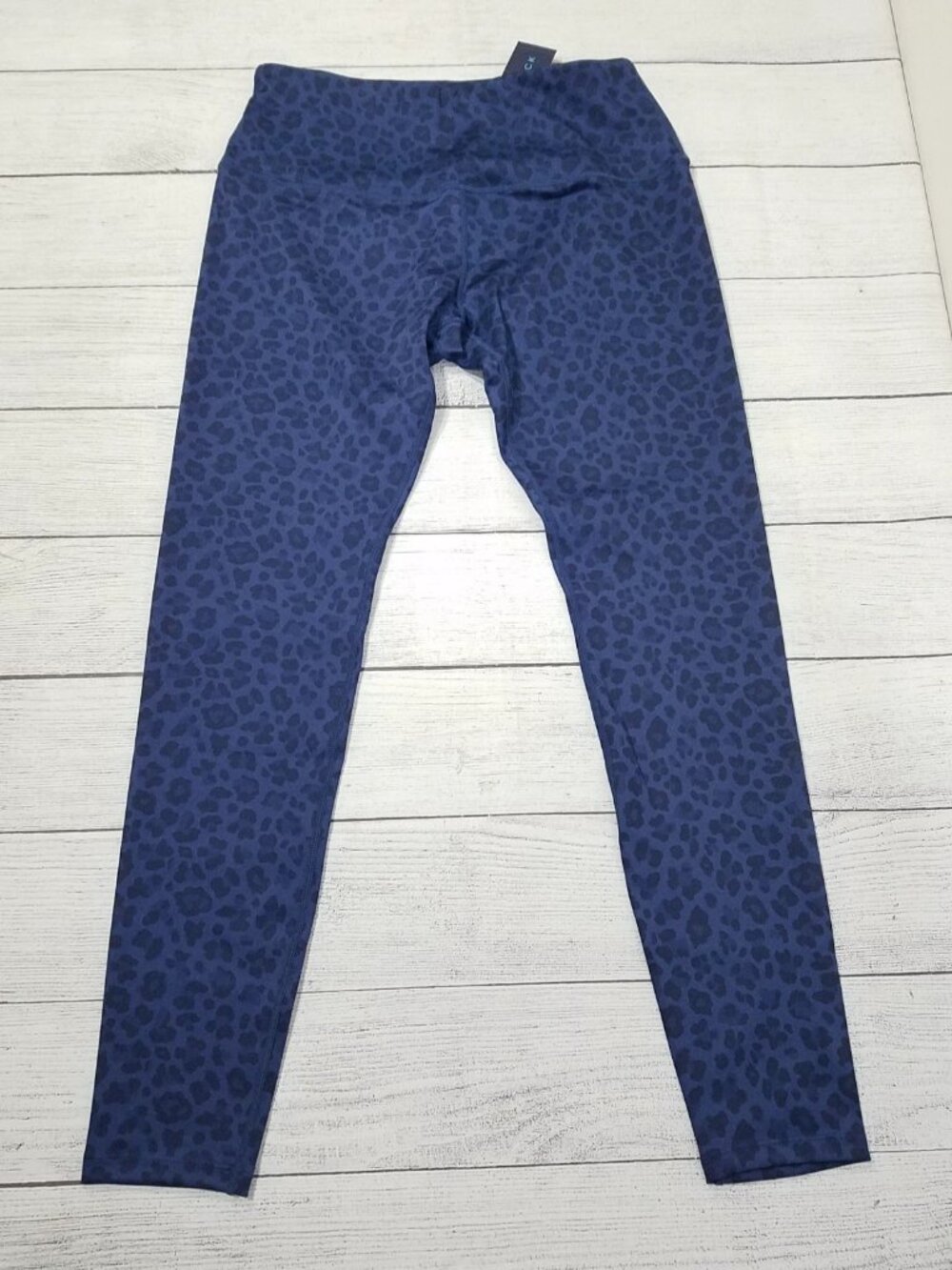 Renwick Golf Leopard Print Leggings Womens Size Medium